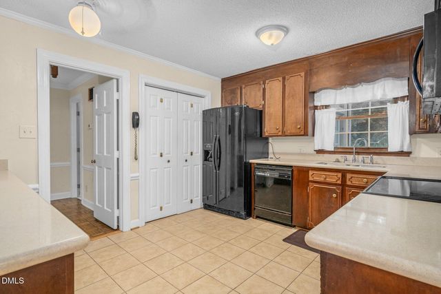 2609 Amherst Road, Rocky Mount, NC 27804