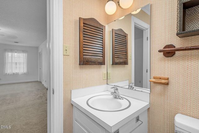 2609 Amherst Road, Rocky Mount, NC 27804