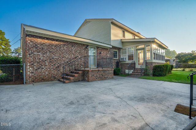2609 Amherst Road, Rocky Mount, NC 27804