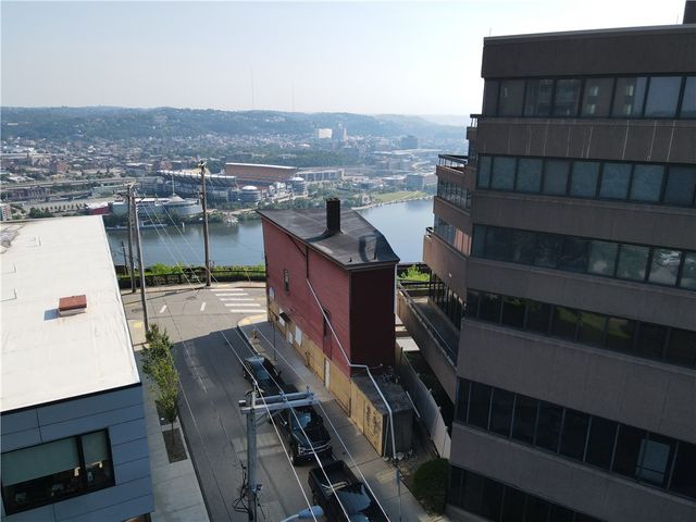 1325 Grandview Ave, Mt Washington, PA 15211