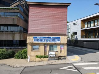 1325 Grandview Ave, Mt Washington, PA 15211