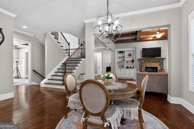 2083 Skybrooke Lane, Hoschton, GA 30548