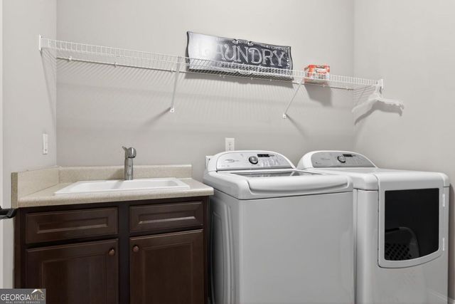 2083 Skybrooke Lane, Hoschton, GA 30548