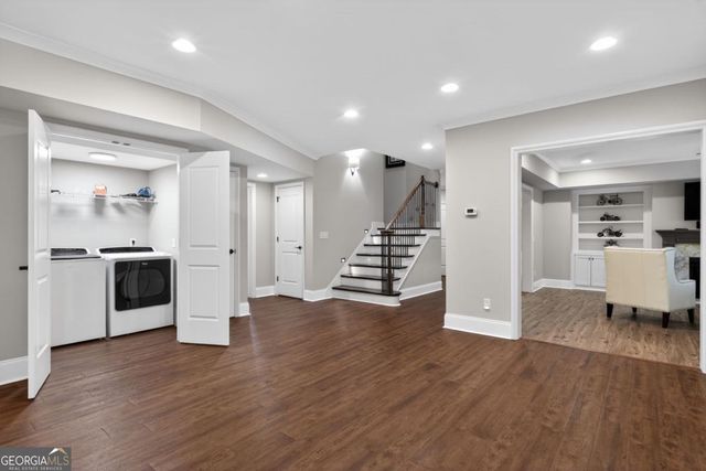 2083 Skybrooke Lane, Hoschton, GA 30548