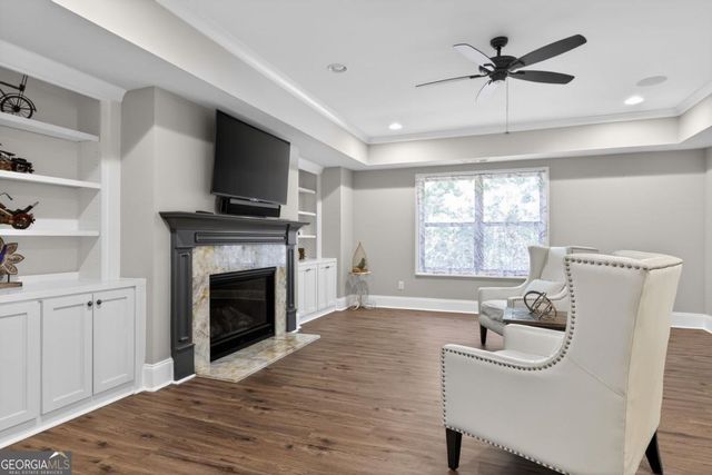 2083 Skybrooke Lane, Hoschton, GA 30548