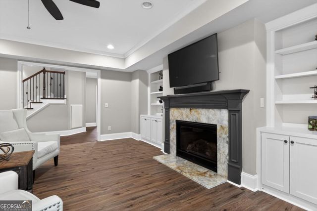 2083 Skybrooke Lane, Hoschton, GA 30548