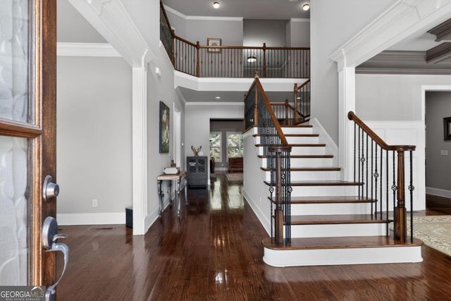 2083 Skybrooke Lane, Hoschton, GA 30548