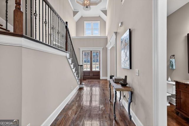 2083 Skybrooke Lane, Hoschton, GA 30548