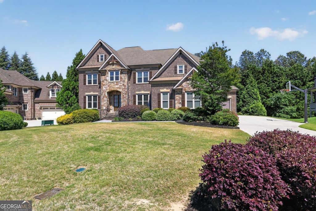 2083 Skybrooke Lane, Hoschton, GA 30548