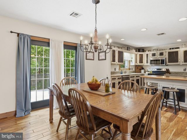 1188 FIDDLER'S ROAD, Chambersburg, PA 17202