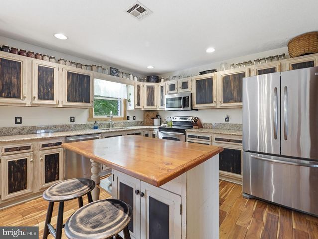 1188 FIDDLER'S ROAD, Chambersburg, PA 17202