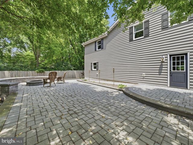 1188 FIDDLER'S ROAD, Chambersburg, PA 17202