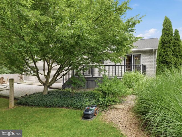 1188 FIDDLER'S ROAD, Chambersburg, PA 17202