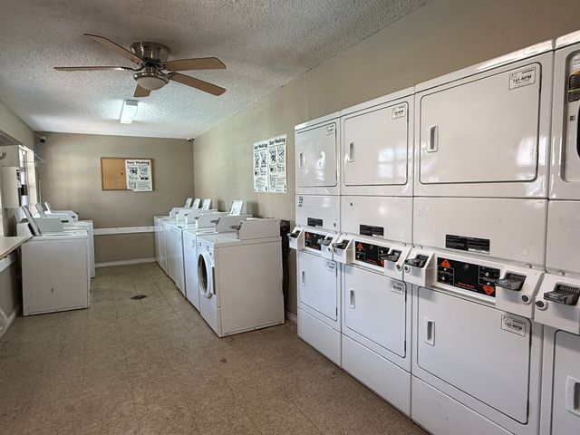 9825 Park Lane Court, Dallas, TX 75220