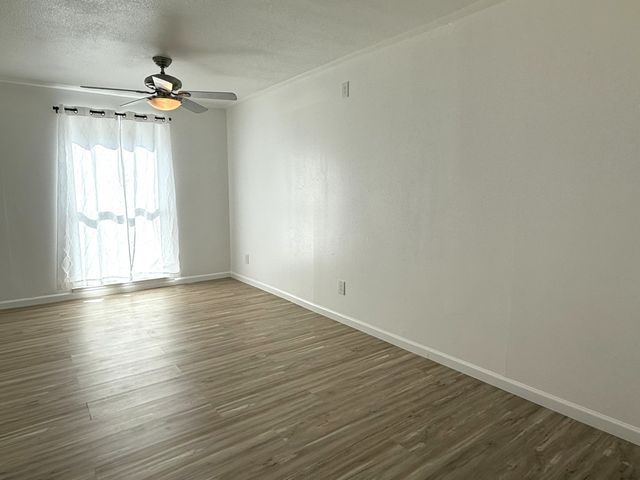 9825 Park Lane Court, Dallas, TX 75220