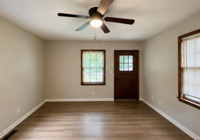 1185 TILLMAN ST NW, Conyers, GA 30012