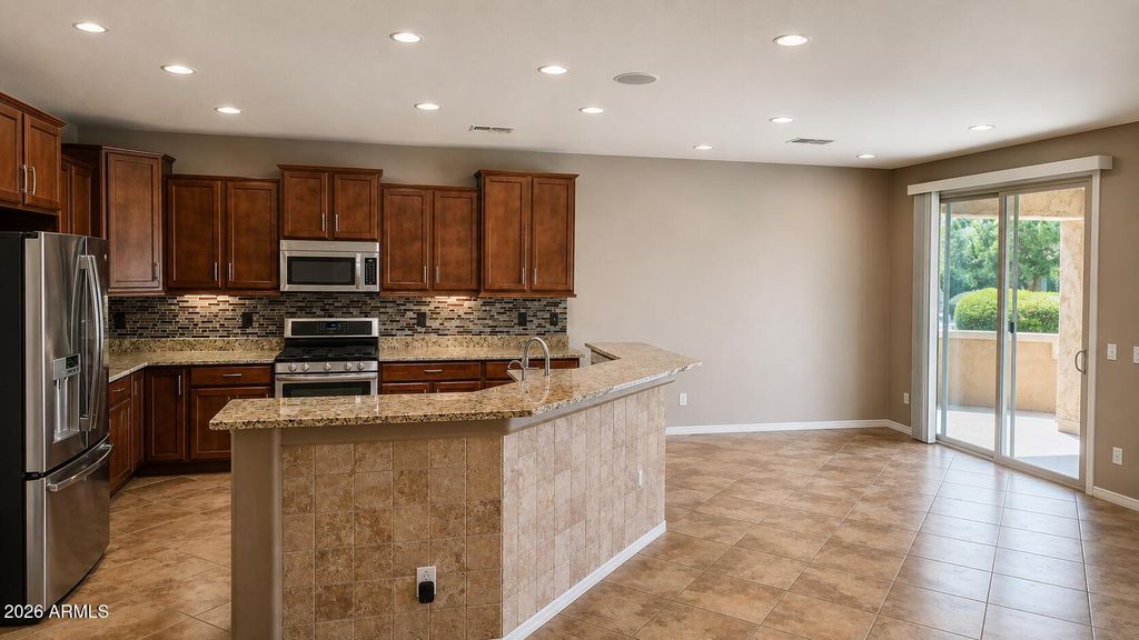26208 W TINA Lane, Buckeye, AZ 85396 — photo 5