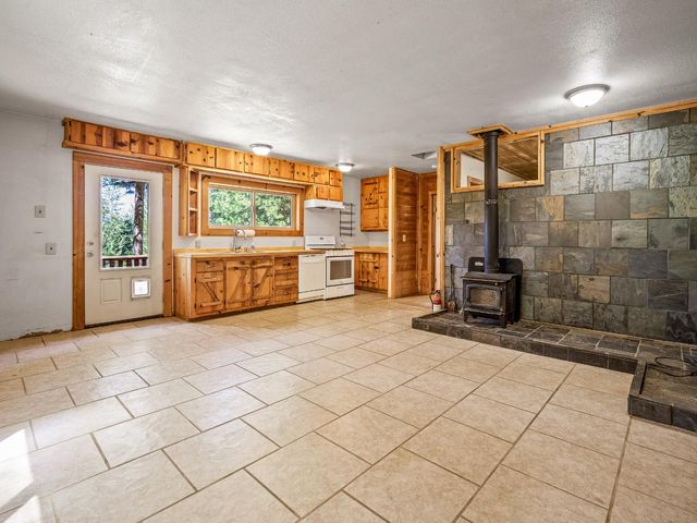 1423 Argonaut Ln, West Point, CA 95255