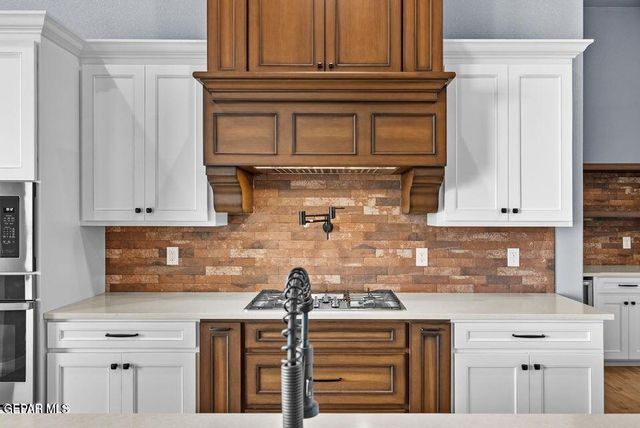 1857 WAR PATH Drive, El Paso, TX 79911