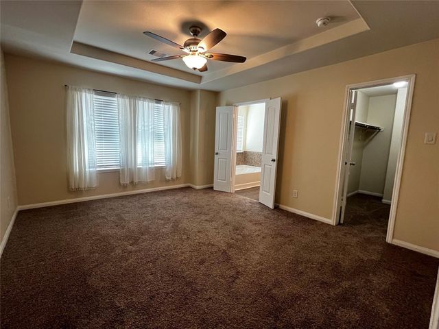 2340 La Salle Woods, Conroe, TX 77304