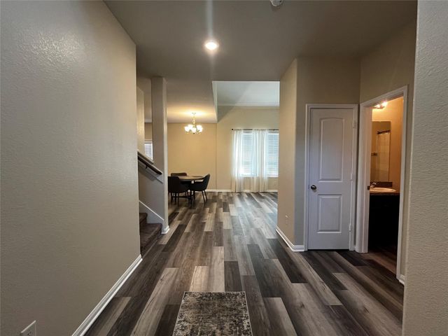 2340 La Salle Woods, Conroe, TX 77304