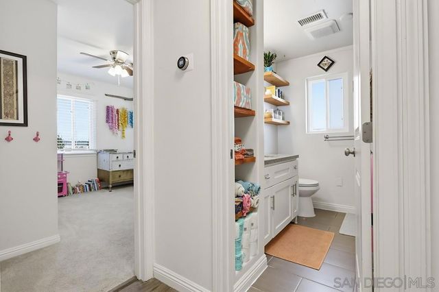 712 Lemon Avenue, Vista, CA 92084