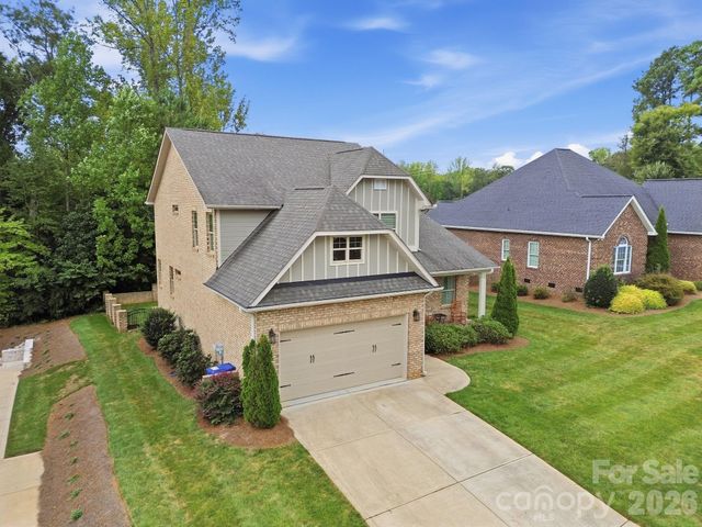 7890 Ballentrae Place, Stanley, NC 28164
