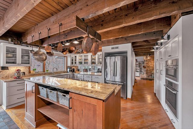 6635 Corntassel LN, Roanoke, VA 24018