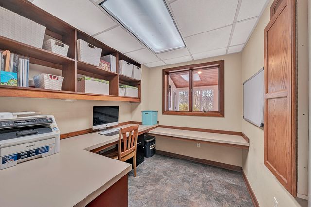 6635 Corntassel LN, Roanoke, VA 24018