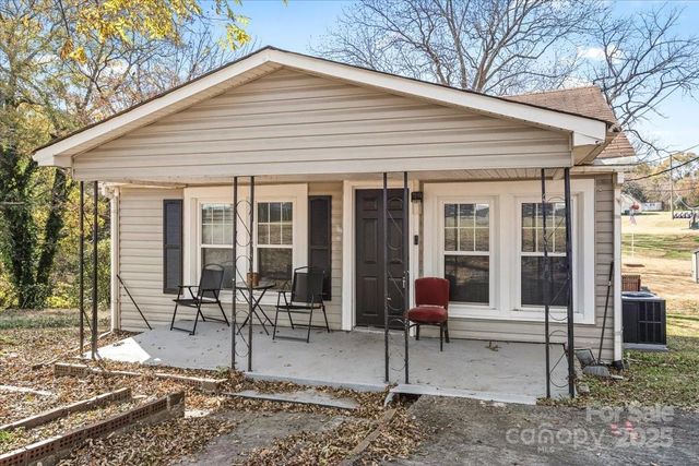 1849 Hilltop Circle, Gastonia, NC 28054