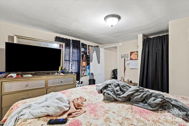 1849 Hilltop Circle, Gastonia, NC 28054