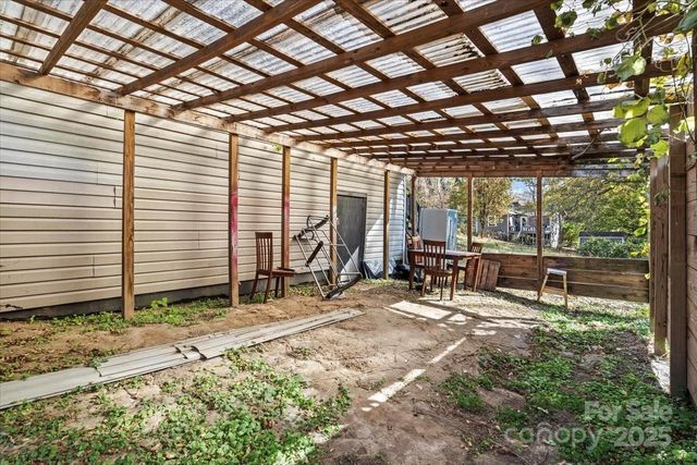 1849 Hilltop Circle, Gastonia, NC 28054