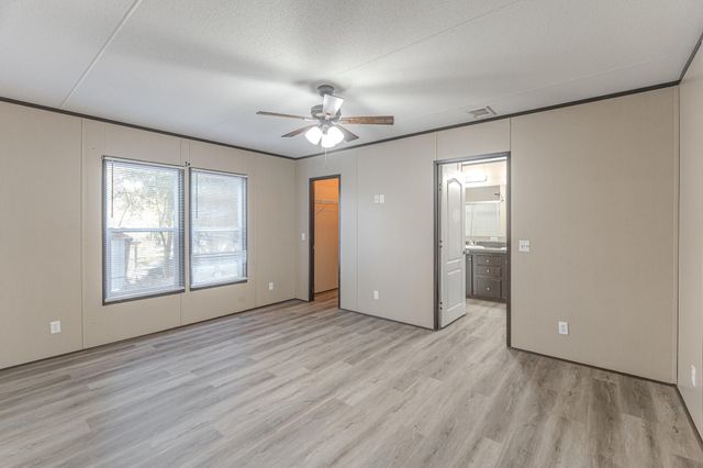 13154 S Lee Shore, Willis, TX 77318