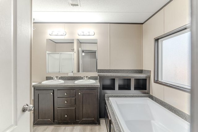 13154 S Lee Shore, Willis, TX 77318