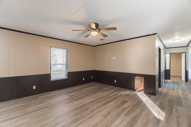 13154 S Lee Shore, Willis, TX 77318