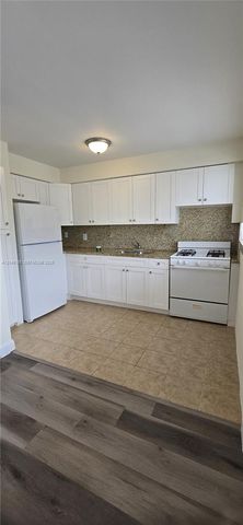 9041 Harding Ave 3, Surfside, FL 33154