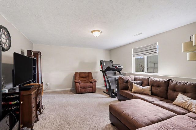 8010 W Sturtevant Avenue, Richland Twp, MI 49083