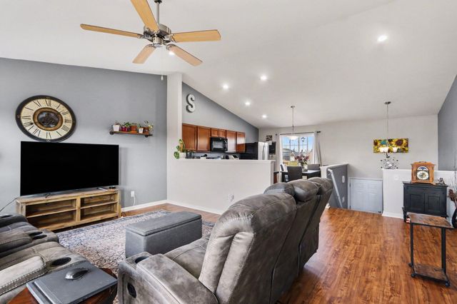 8010 W Sturtevant Avenue, Richland Twp, MI 49083