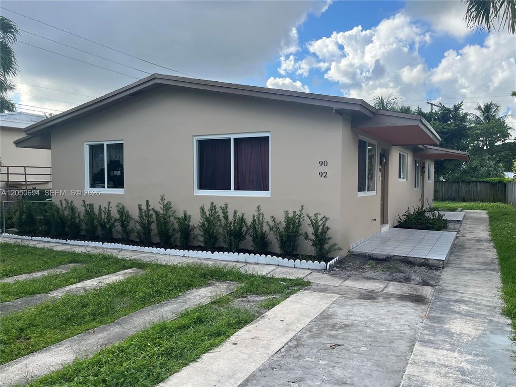 90 E 15th Street 1, Hialeah, FL 33010