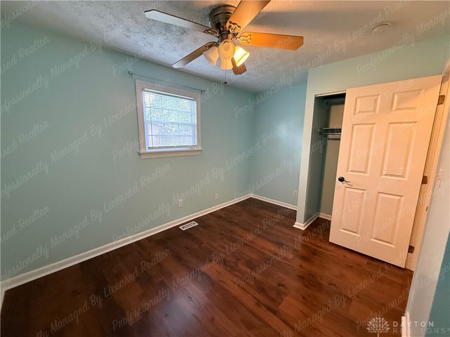 2147 Granada Drive, Beavercreek, OH 45431
