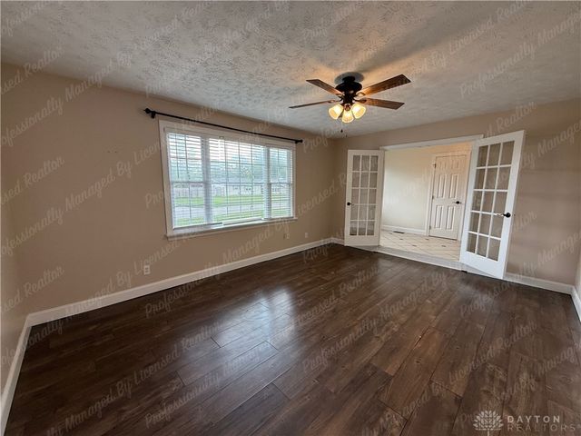 2147 Granada Drive, Beavercreek, OH 45431