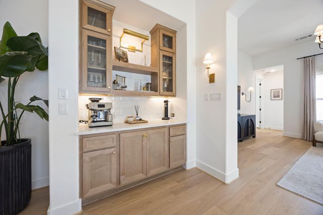 1204 Addison LN, Georgetown, TX 78628