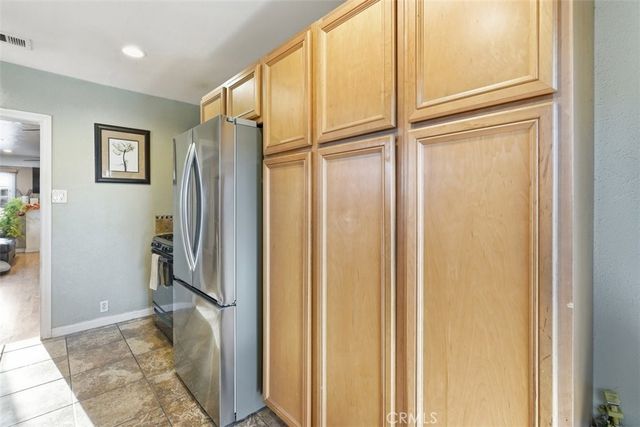 9115 Walnut, Bellflower, CA 90706