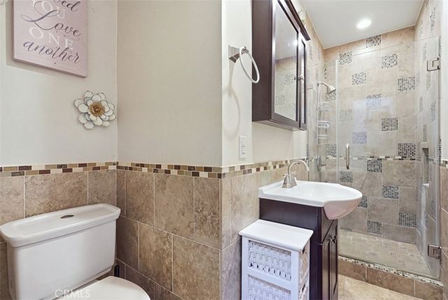 9115 Walnut, Bellflower, CA 90706