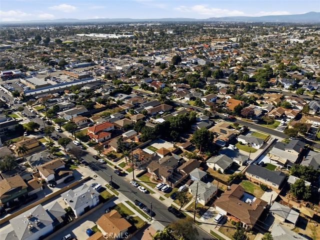 9115 Walnut, Bellflower, CA 90706