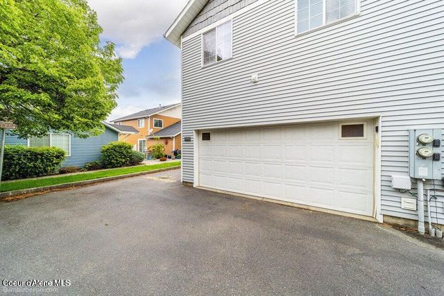 931 N Goldenrod CT, Post Falls, ID 83854