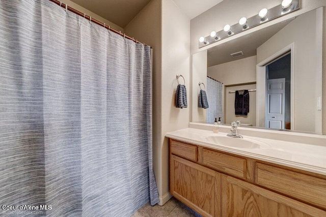 931 N Goldenrod CT, Post Falls, ID 83854