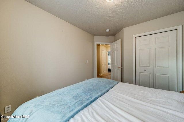 931 N Goldenrod CT, Post Falls, ID 83854