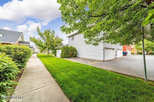 931 N Goldenrod CT, Post Falls, ID 83854