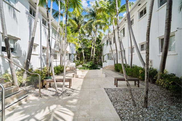 741 6th Street 204-w, Miami Beach, FL 33139